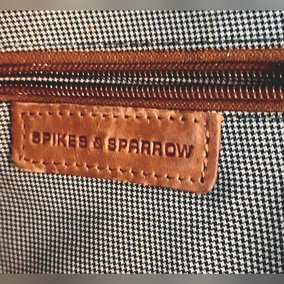 Spikes & Sparrow Leather Tote - Picture 4 of 8